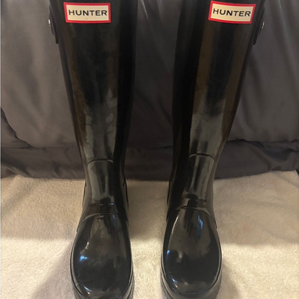 NWOT Hunter Black tall Rain Boots size 7